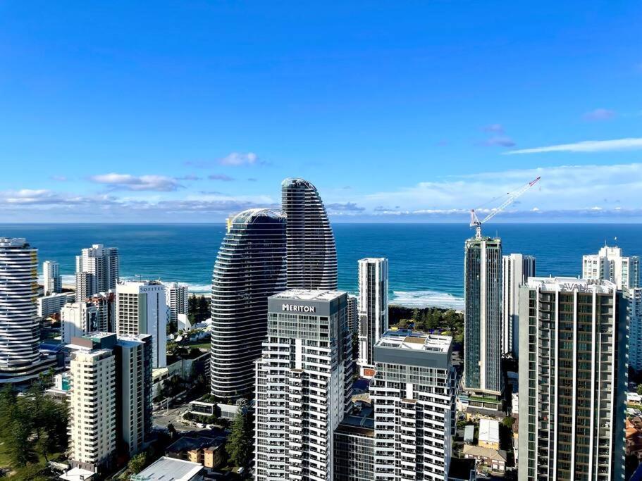 Stunning Oceanview 2br In The Heart Of Broadbeach 44f Gold Coast